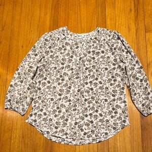 fun 2 fun Split Neck Blouse Medium